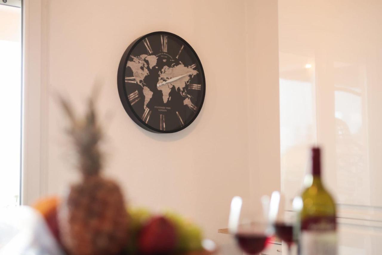 Apartman Nika Sa Jacuzzijem Zara Esterno foto