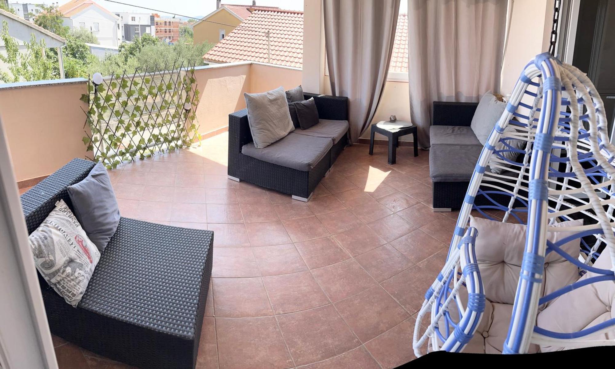 Apartman Nika Sa Jacuzzijem Zara Esterno foto